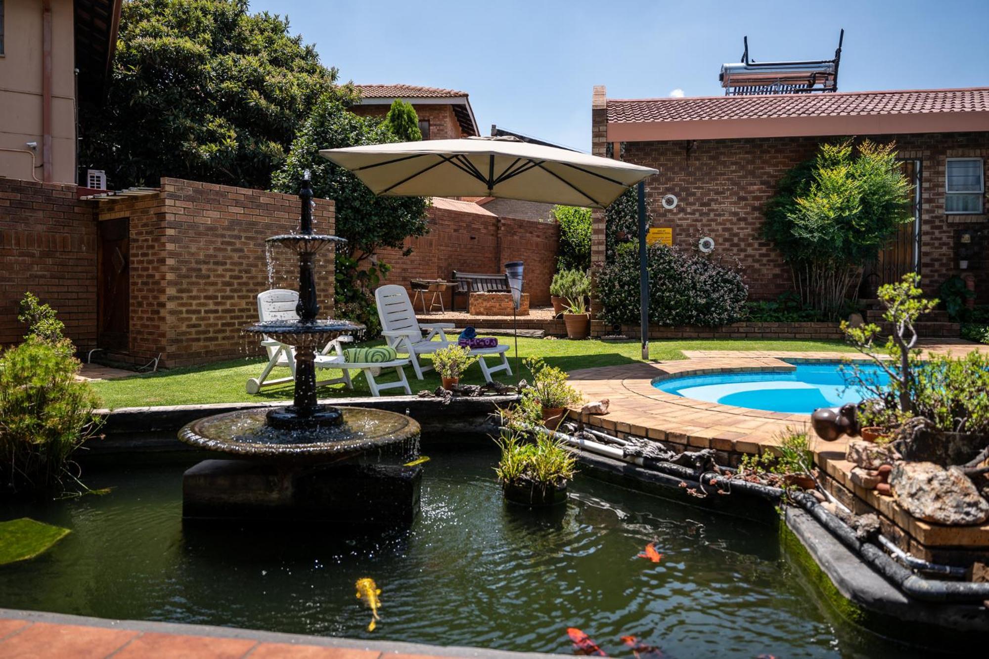Asante Guest House Vanderbijlpark Exterior foto